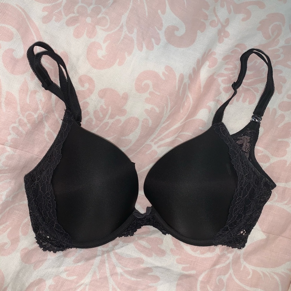 Black lace push up